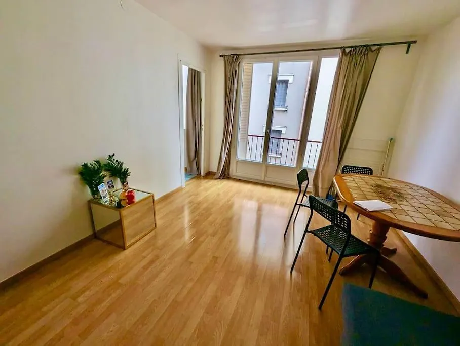 Appartement Impeccable Chambre, Bien Place, Calme & Tout Equipe Grenoble France