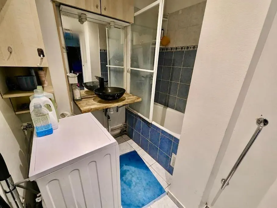 Impeccable Chambre, Bien Place, Calme & Tout Equipe Grenoble